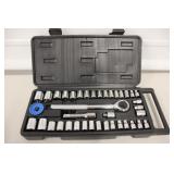 1/4" & 3/8" Socket Set