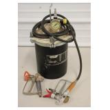 Speedy Sprayer Paint Pot
