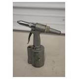 AIXIA AR-5 Pneumatic Rivet Gun