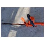 Black & Decker 16' Hedge Trimmer