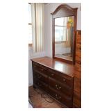 Dresser w/ Mirror