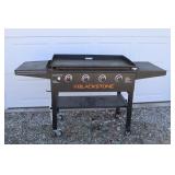 Blackstone 4-Burner  22'x 36' Gas Griddle