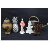 Ceramic & Metal Figurines Dï¿½cor