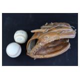 Wilson 82145 George Brett Left. Handed Baseball