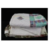 Twin Sze. Comforters