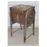 NO. 1 6 Gal. Bit Wood Butter Churn