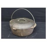 No. 8 USA Cast Iron Dutch Oven