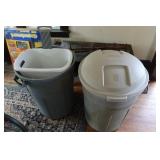 Rubbermaid trashcans