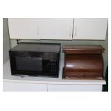 Microwave & Breadbox