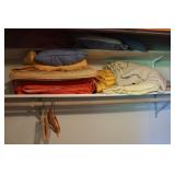 Blankets & Hangers