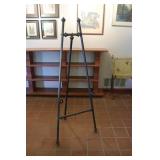 Easel