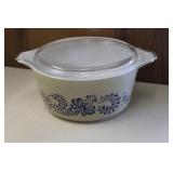 Vintage Pyrex 1 1/2qt. Homestead Casserole