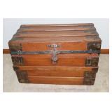 Antique Flattop Trunk