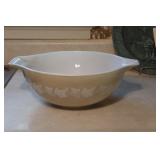 Vintage Pyrex 10" Sandalwood Mixing Bowl