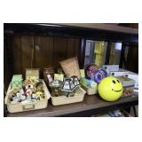 Picture Frames, Ceramic Bees & Dï¿½cor