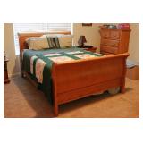 Oak Queen Sleigh Bed & Mattress