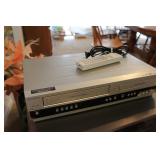 Magnavox VCR/DVD Recorder & Remote