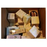 Precious Moments Figurines & Collectables