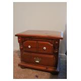 18" x 27" x 23" End Table