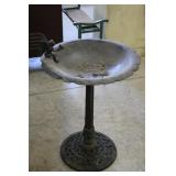 Decorative Metal Bird Bath