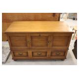 Lane Cedar Chest