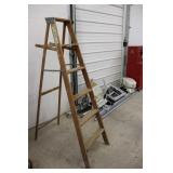 6' Wood Stepladder
