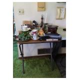 Table & Contents