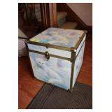 Decorative Cat Storage Chest