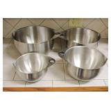 Pampered Chef 4-Piece Stainless Mixing Bowl Set