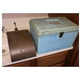 Tell City Bun Warmer & Sewing Basket