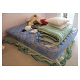 Full Size Bed, Pillows & Bedding