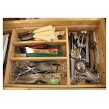 Assorted Knives & Utensils