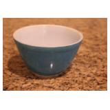Pyrex 6' Mixing Bowl