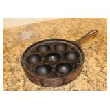 Cast Iron #962 Egg Cooker