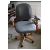 Swivle Desk Chair