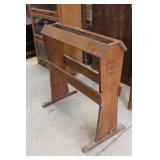 Saddle Stand