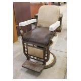 Theo A. Kochs Porcelain Barber Chair