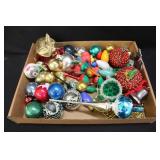 Vintage Christmas Ornaments & Bulbs