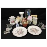 Collectible Glassware & Figurines