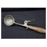 Mosteller No. 78 Ice Cream Scoop