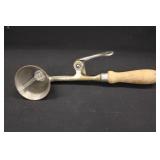 Vintage Erie Size 12 Cone-Shaped Ice Cream Scoop