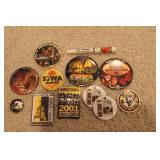 Iowa Hawkeye Buttons & Pen