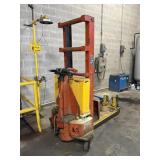 Lewis-Shepard CFBST Core Puller/Pallet Jack