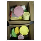Assorted Tupperware