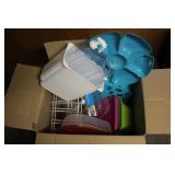Plastic Storage Containers & Serving Dishes