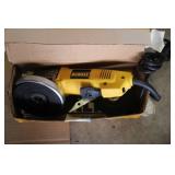 4 1/2'  DeWalt Heavy Duty Mini Grinder