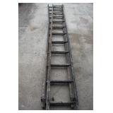 22' Wooden Extension Ladder