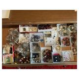 Costume & Fashion Jewelry
