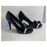 Whitehouse Black Market High Heels