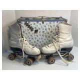 Antique 1950s Pair of Ice Skates In Case